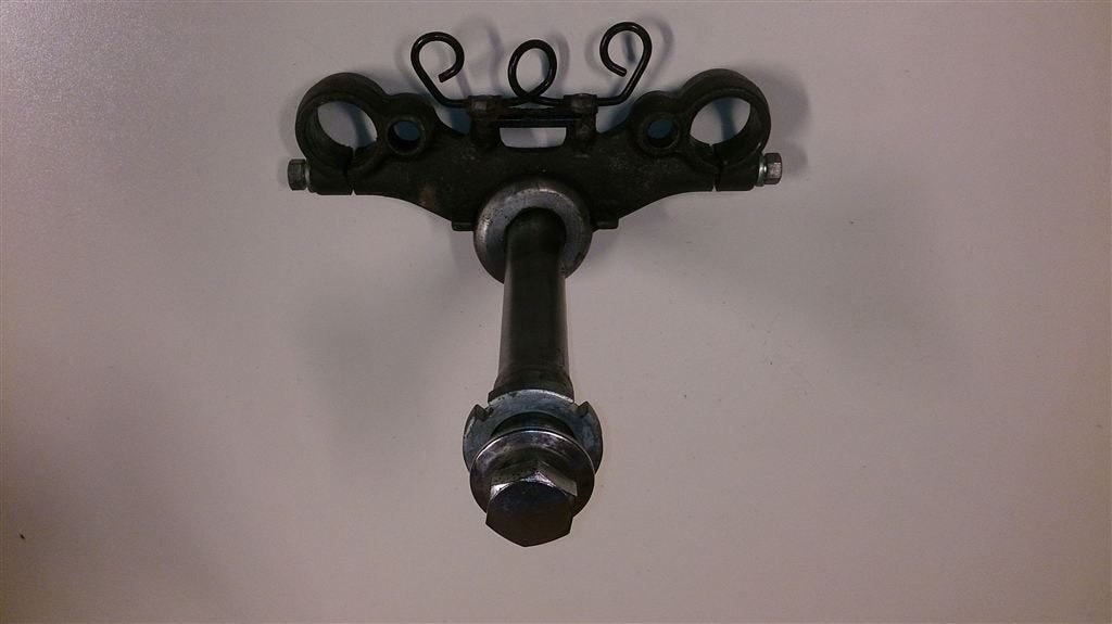 Kawasaki KZ250 Tstuk Z250A Z250B bottem yoke fork clamp, Ophalen of Verzenden, Gebruikt