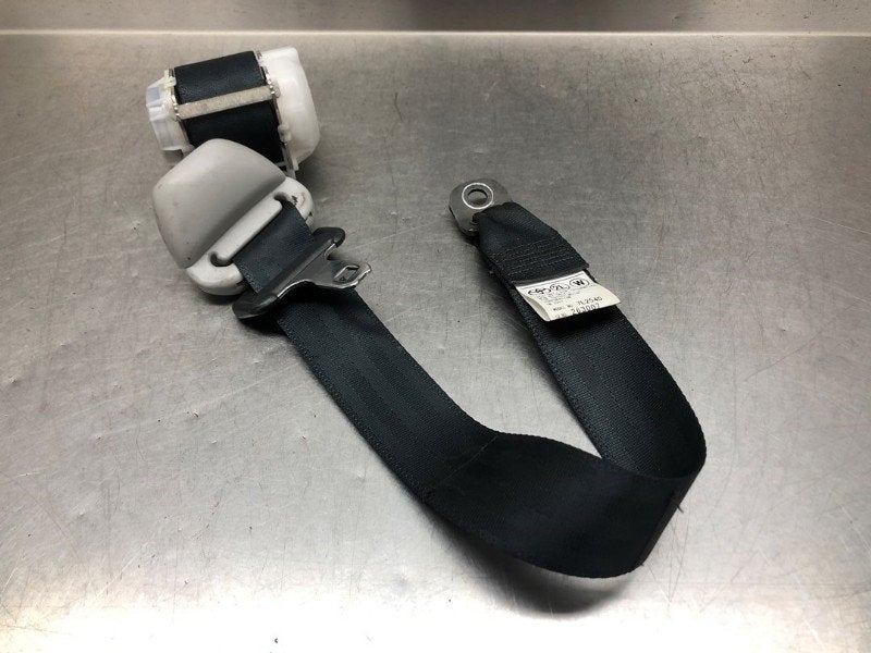 CEINTURE DE SECURITE ARRIERE GAUCHE Toyota (|0433086|), Utilisé, Toyota