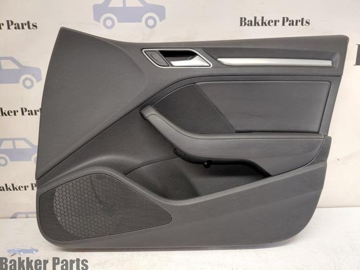 Revêtement portière 4portes avant droite d'un Audi A3, -, -, 3 mois de garantie, Audi