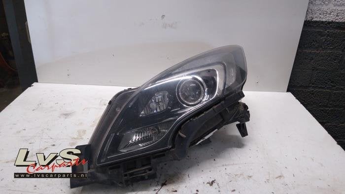 Phare gauche d'un Opel Zafira, -, Opel, 3 mois de garantie, Utilisé