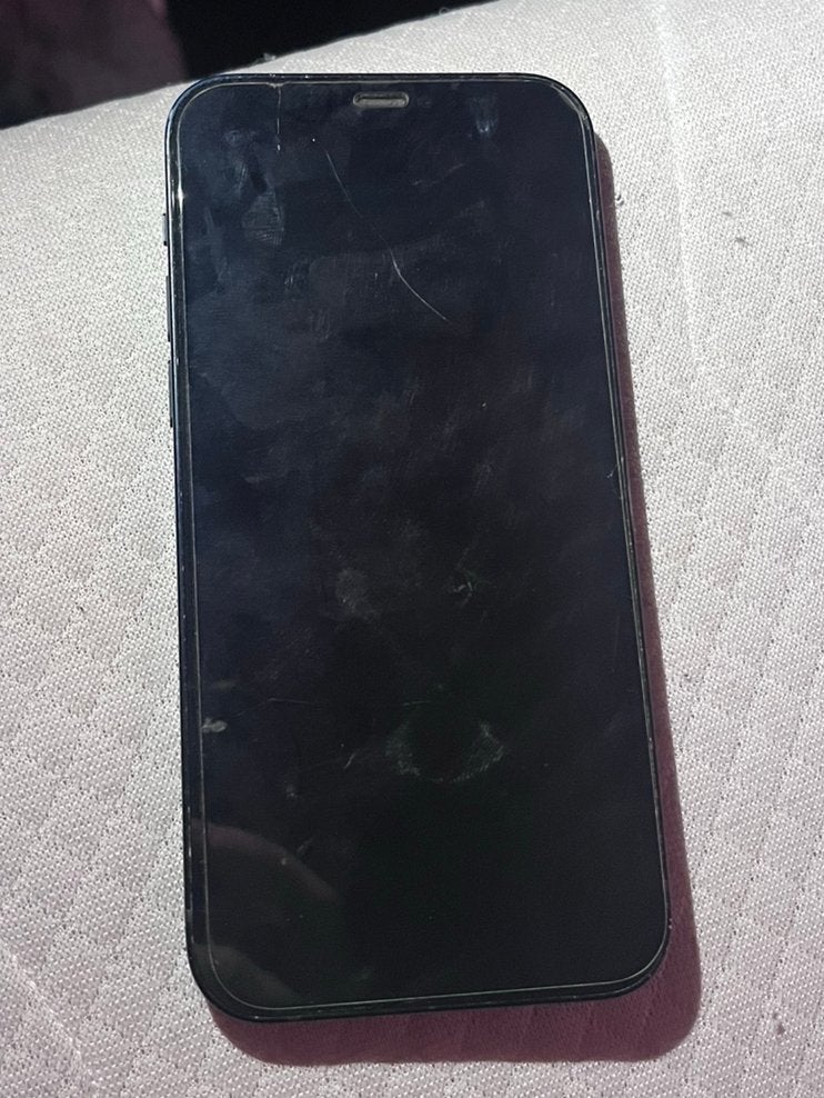 Iphone 12, Télécoms, Téléphonie mobile | Apple iPhone, Avec simlock (verrouillage SIM), 75 %, Enlèvement, Utilisé