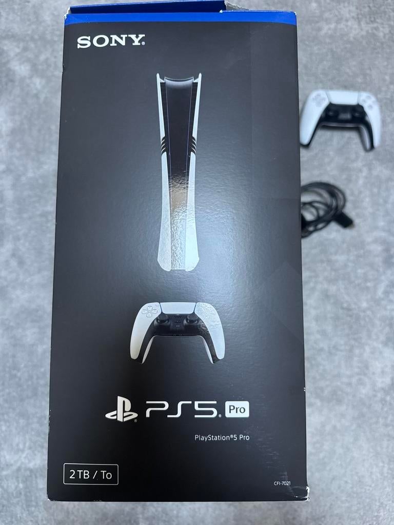 PS5 Pro 2To, Enlèvement, Comme neuf