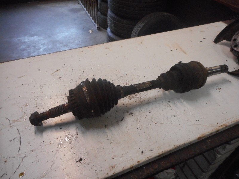 CARDAN AVANT DROIT (TRANSMISSION) Saab 9-5 (YS3E), Autos : Pièces & Accessoires, Saab-de-info@saabgroup.com, Marienbergstraße  96
90411  Nürnberg, DE