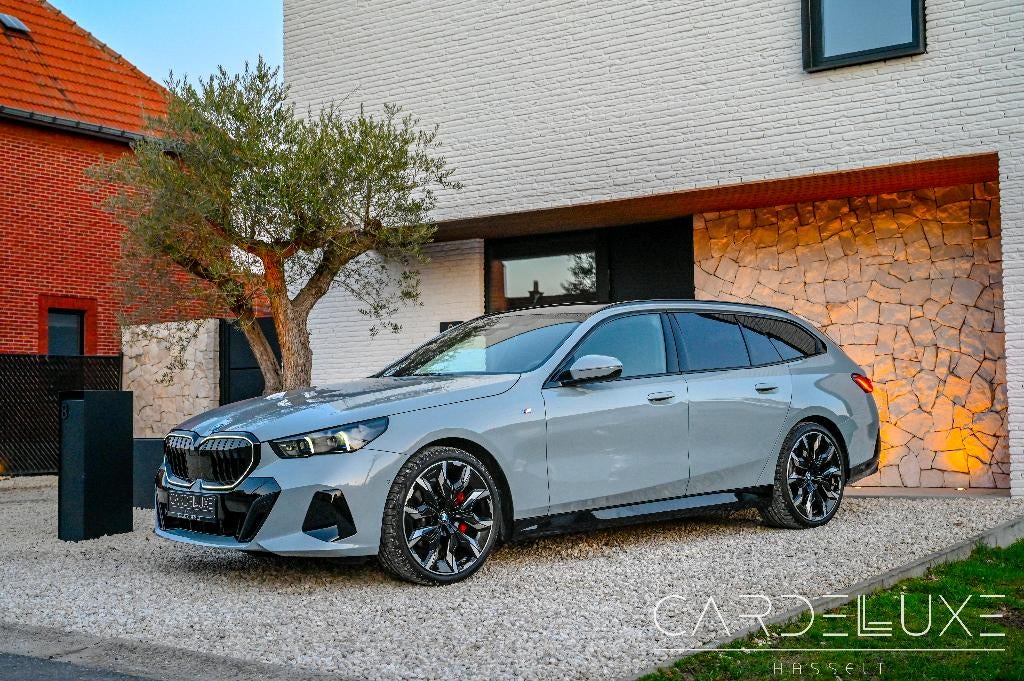 BMW 520D ️M-SPORTPRO|PANO|360|HEADUP|LED-GRILL|H&K|, Automaat, 1995 cc, 4 cilinders, 2000 kg