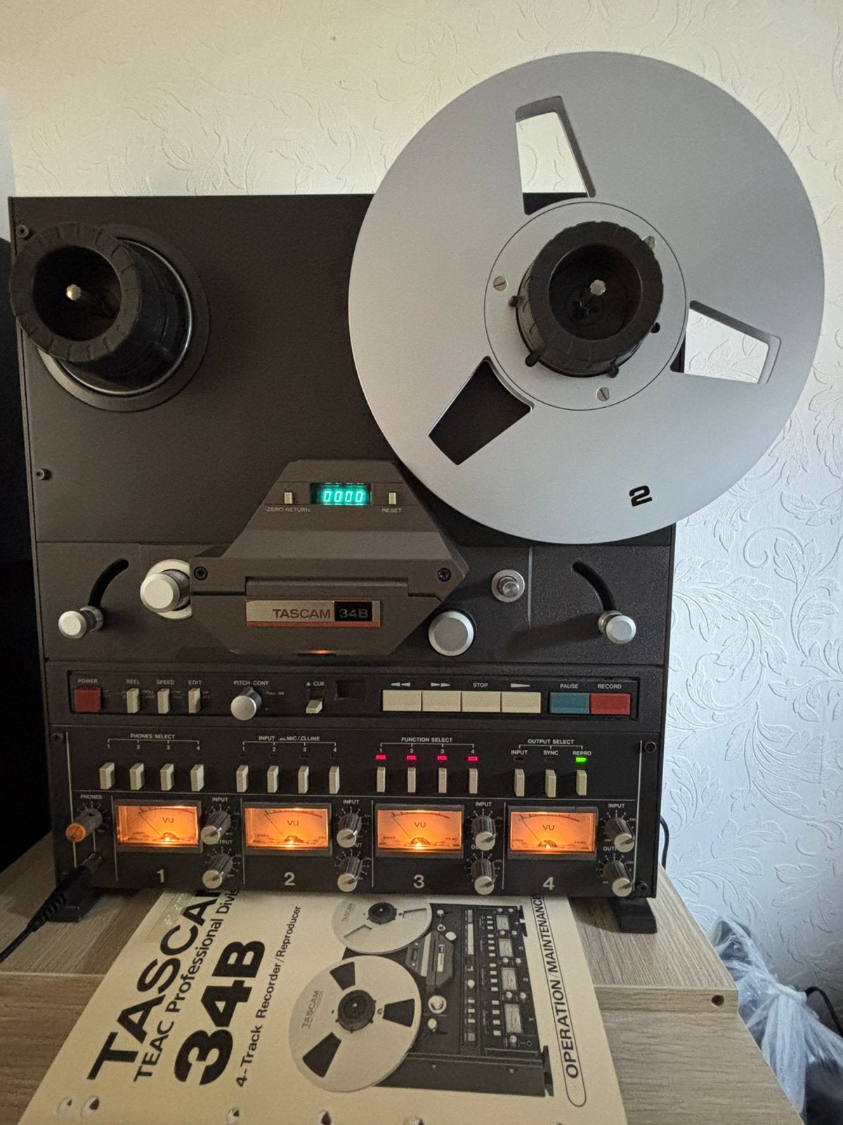 Tascam 34B studio 4 sporen deck, Enlèvement