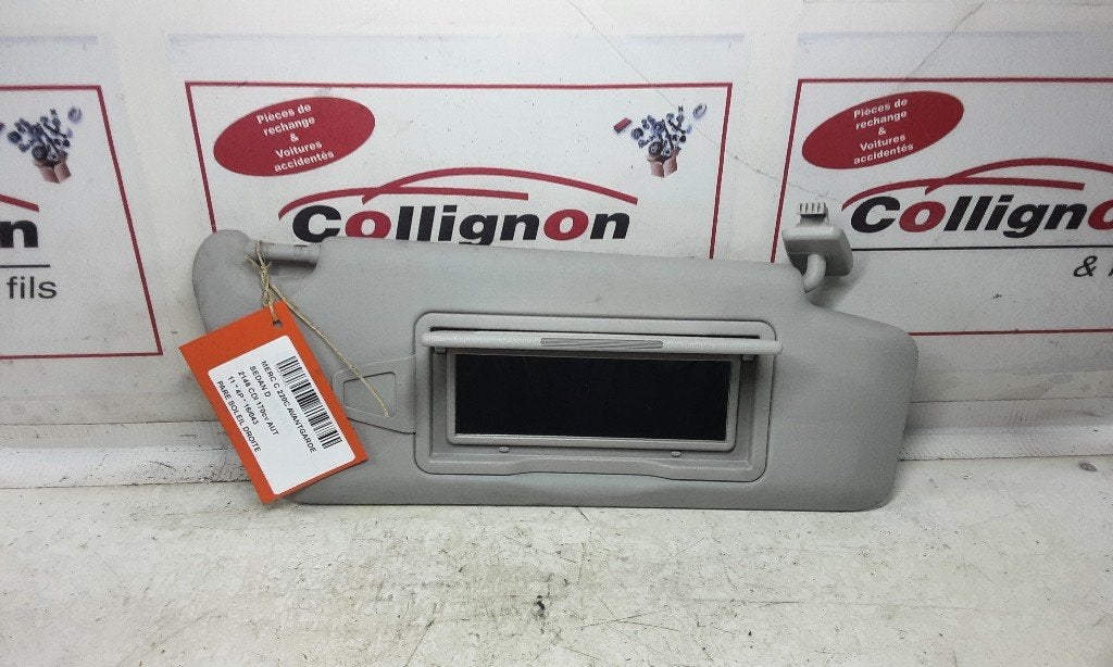 PARE-SOLEIL DROIT Mercedes-Benz C (W204) (A2218173020), Mercedes-Benz, Mevr. I. Hauben, Utilisé, Rue de l'Espoir 34 34
4030  GRIVEGNÉE, BE