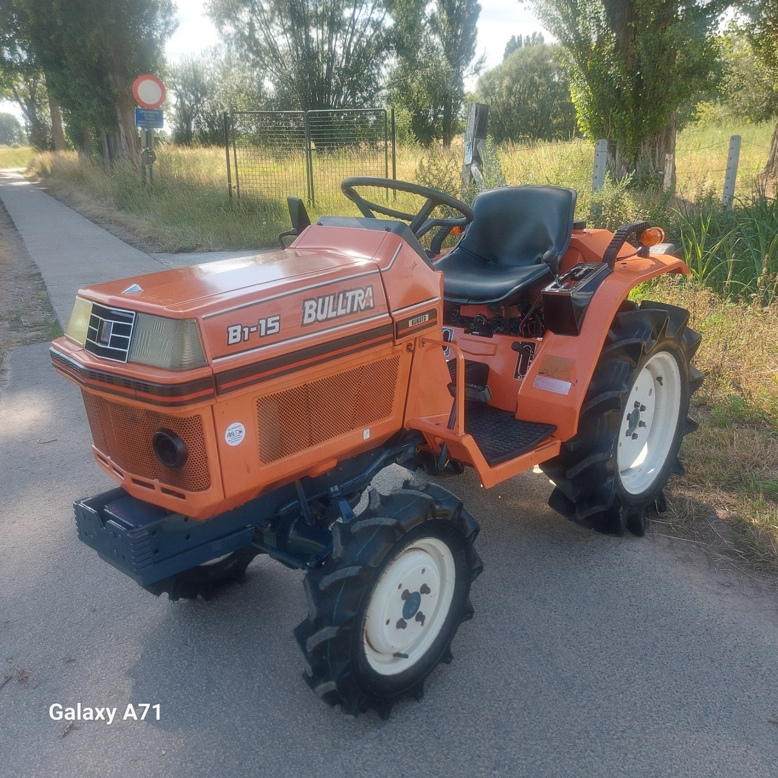 Minitractor kubota 18pk 4x4 TOPPER!, Enlèvement