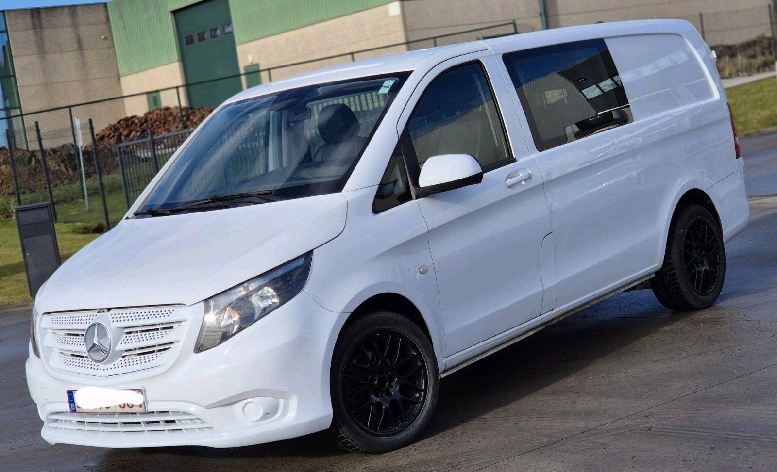 Mercedes vito doub cabine 5pls an2017.235mkm 11999€, Auto's, Bestelwagens en Lichte vracht, Particulier, Achteruitrijcamera, Bluetooth