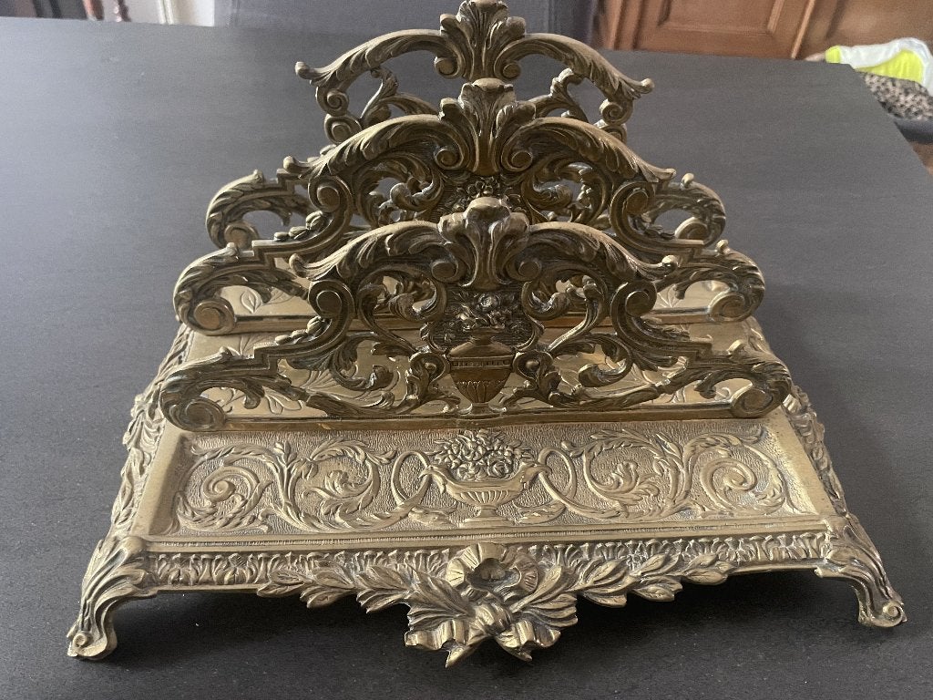 porte courrier, Enlèvement