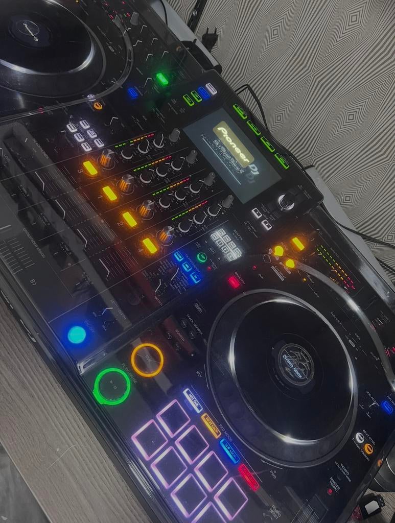 Pioneer XDJ XZ in perfecte staat met decksaver en tas …, Musique & Instruments, Enlèvement, Neuf, DJ-Set, Pioneer