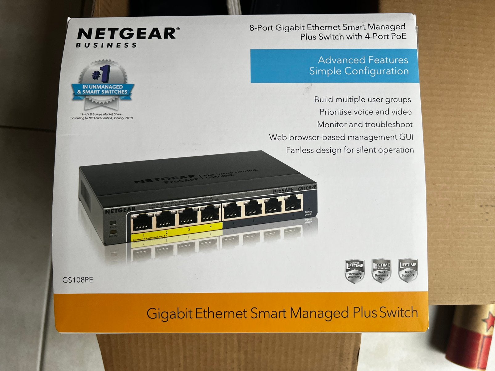 NETGEAR GS108PE ProSAFE — 8-poorts, Computers en Software, Ophalen of Verzenden, Zo goed als nieuw