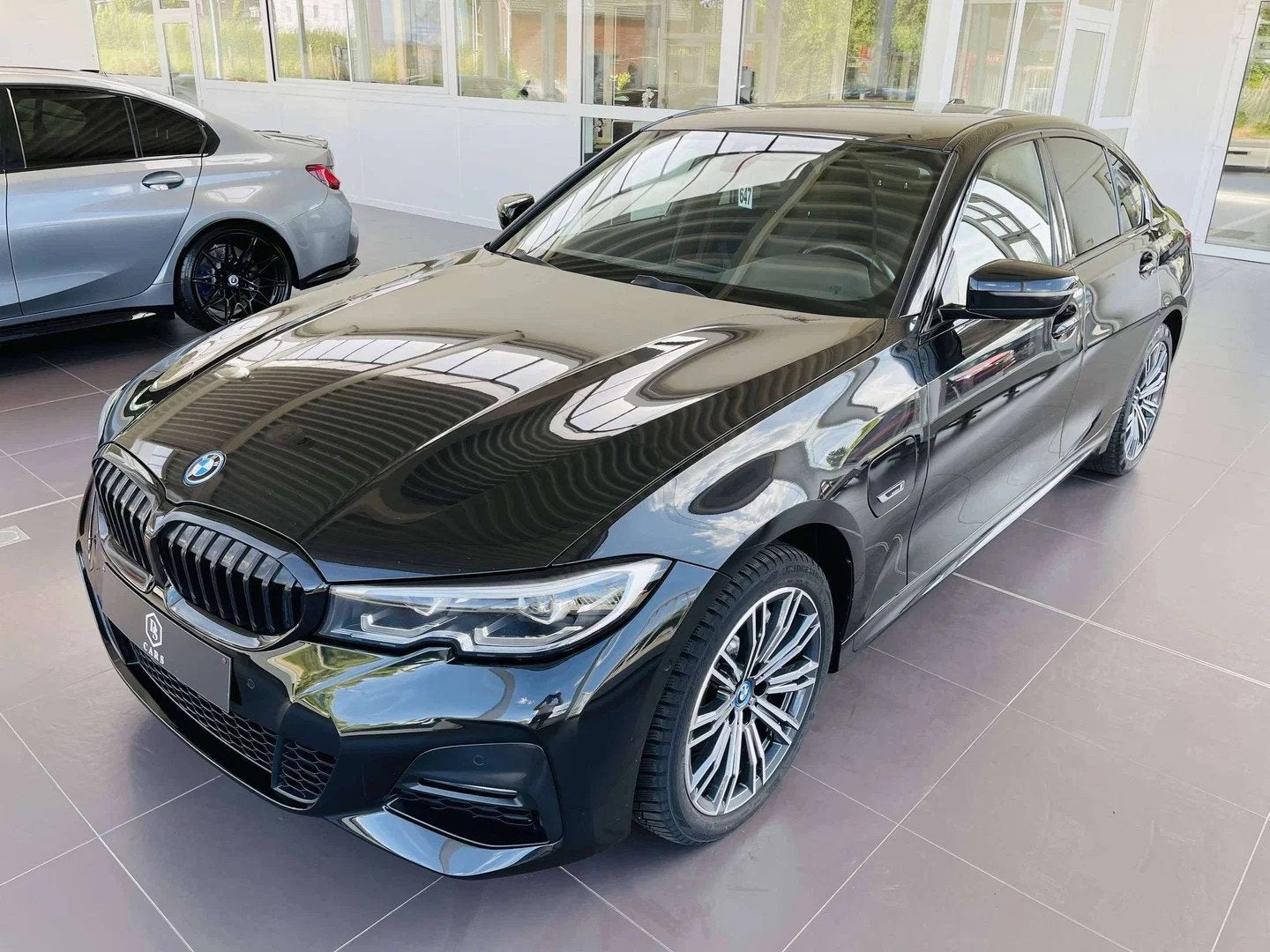 BMW 3 Serie 330 eA PHEV * GARANTIE + PACK M + LED + CUIR + G, Achat, Entreprise, Noir, Automatique