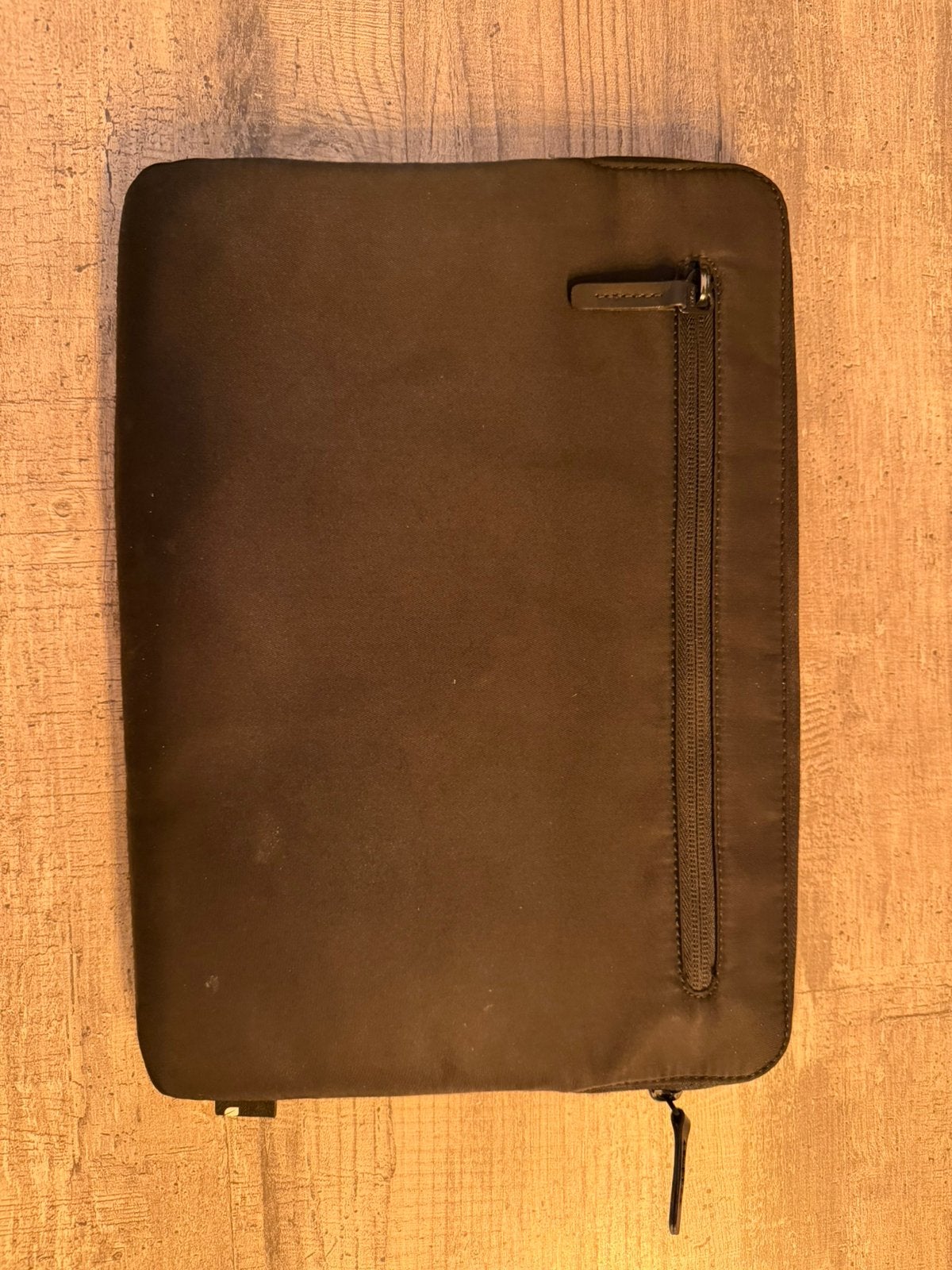 Incase laptop hoes 13 inch, Computers en Software, Ophalen of Verzenden, 13 inch, Zo goed als nieuw
