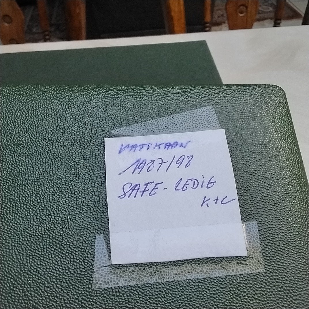 VATIKAAN ledig SAFE LUXE album 1987/1998, Ophalen of Verzenden