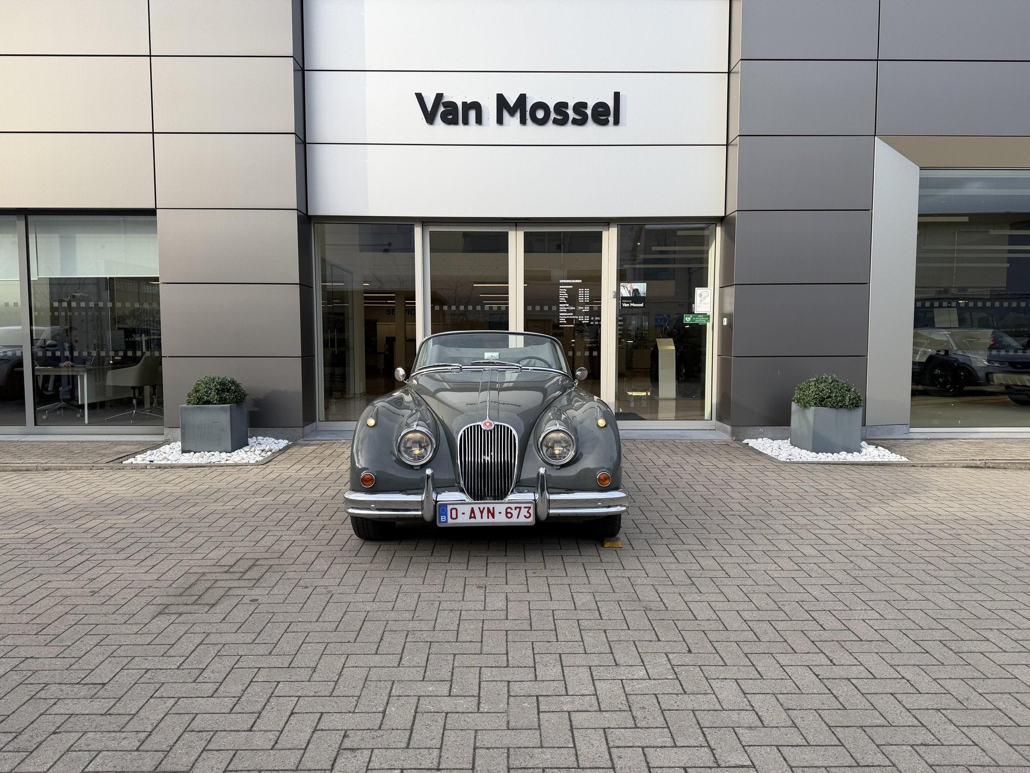 Jaguar XK XK150 Drop head 3.8 litre - CONSIGNATIE, Autos, Cuir, Argent ou Gris, Achat, Entreprise