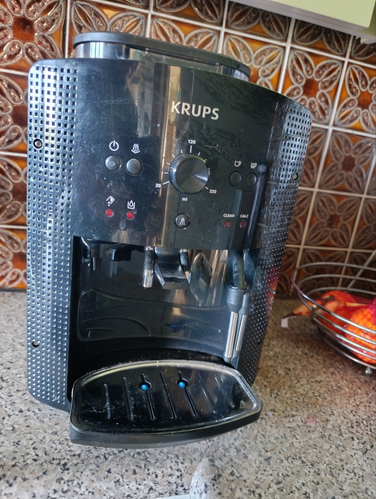 koffie machine krups met bonen, Elektronische apparatuur, Ophalen, Koffiemachine