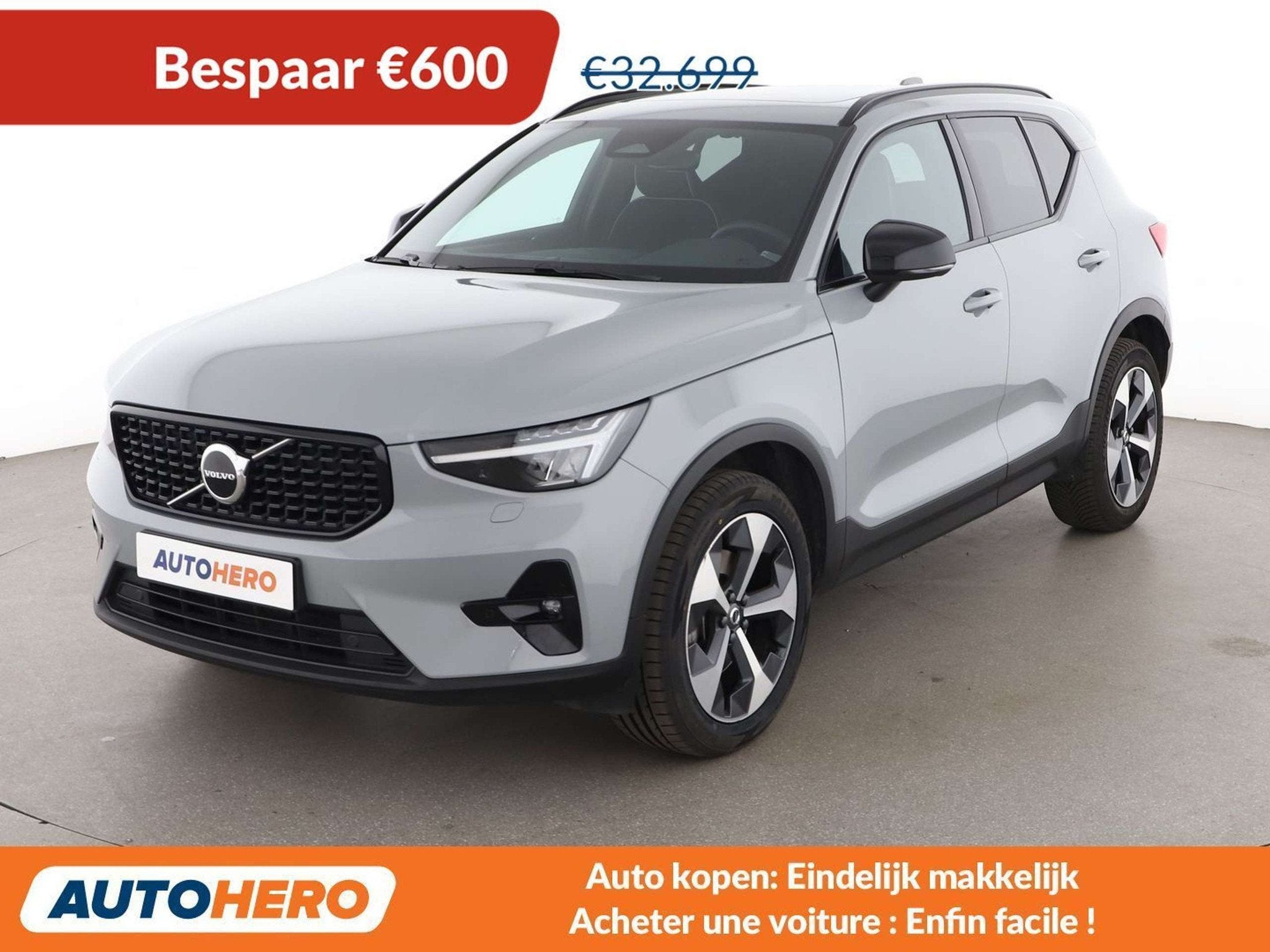Volvo XC40 2.0 B3 Mild-Hybrid Ultra Dark 2WD (automatique), Argent ou Gris, Achat, Euro 6, 1688 kg