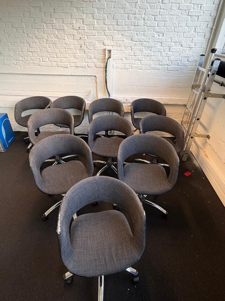 10 bureaustoelen - Gratis op te halen in Antwerpen, Ophalen, Gebruikt, Grijs, Bureaustoel