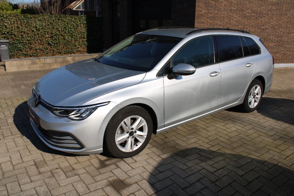 VW Golf Variant 1.5 TSI Automaat Live !, Stof, 1498 cc, Euro 6, 4 cilinders