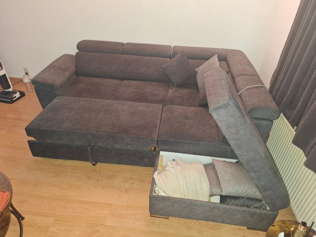 Canapé d'angle convertible avec coffre de rangement – 500 €, Banc d'angle, Quatre personnes ou plus, Enlèvement, Utilisé