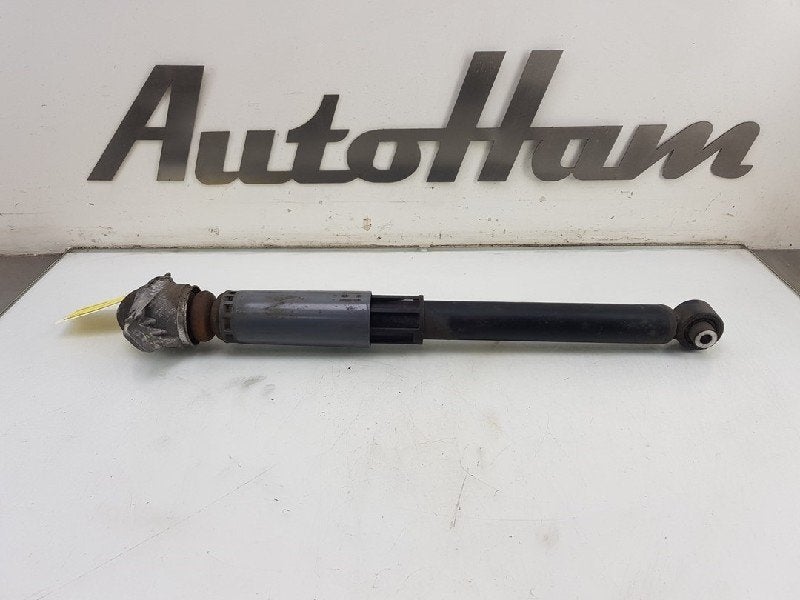 SCHOKBREKER RECHTS ACHTER Audi A3 Limousine (8VS / 8VM), Dhr. J. Ham, Gebruikt, Administratie@autoham.nl, Audi