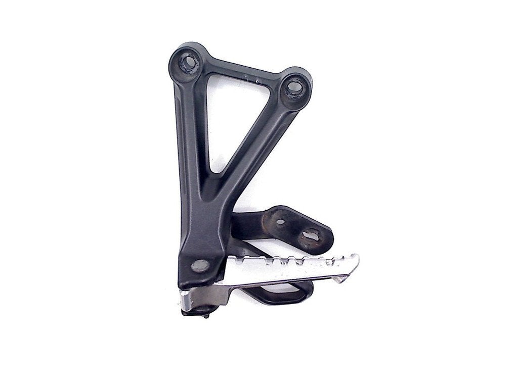 REPOSE PIEDS SUPPORT ARRIÈRE GAUCHE Yamaha, Dhr. S. di Majo, Utilisé, Info@cama-motorparts.nl, P.J. Troelstraweg 8 8
3144 CX  MAASSLUIS, NL