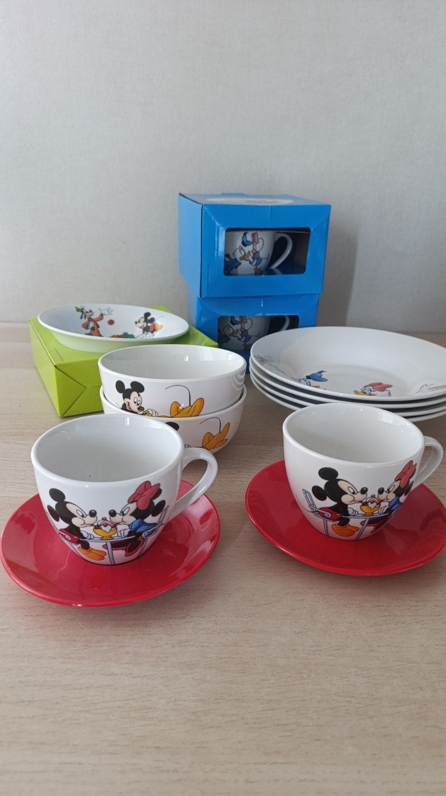 Service Disney, Enlèvement