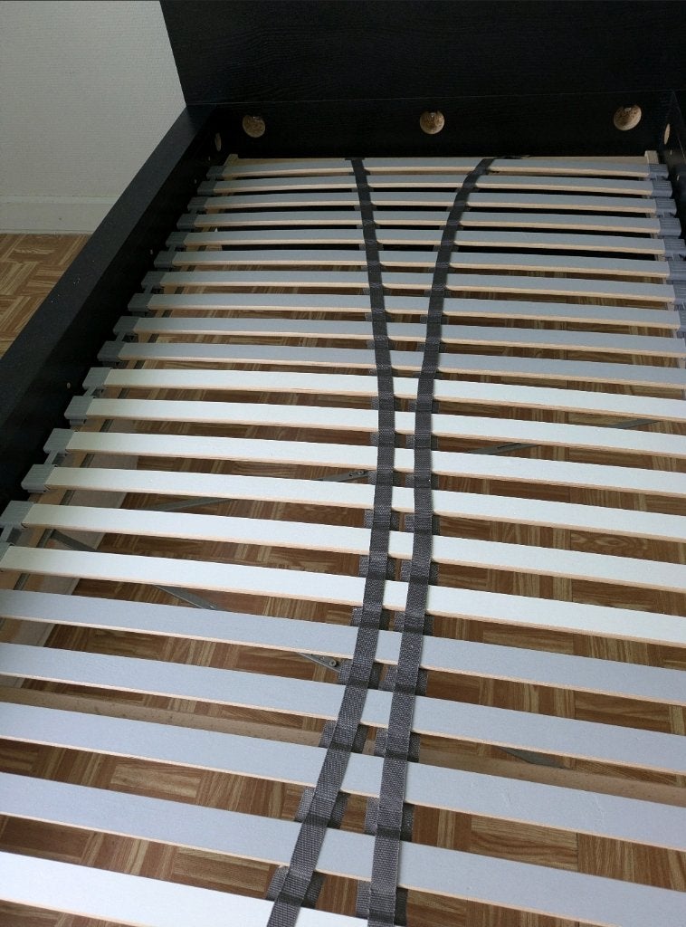 IKEA Malm Bedframe, Huis en Inrichting, Slaapkamer | Bedden, Ophalen, 90 cm, Eenpersoons, Zwart
