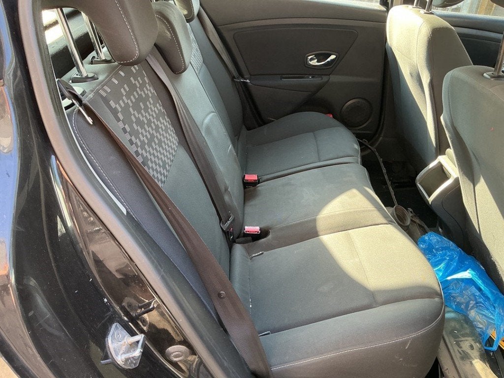 BANQUETTE ARRIÈRE Renault Megane III Berline (BZ), Autos : Pièces & Accessoires, Habitacle & Garnissage, Renault, Utilisé, Peter-Huppertz-Straße 5
51063  Köln, DE