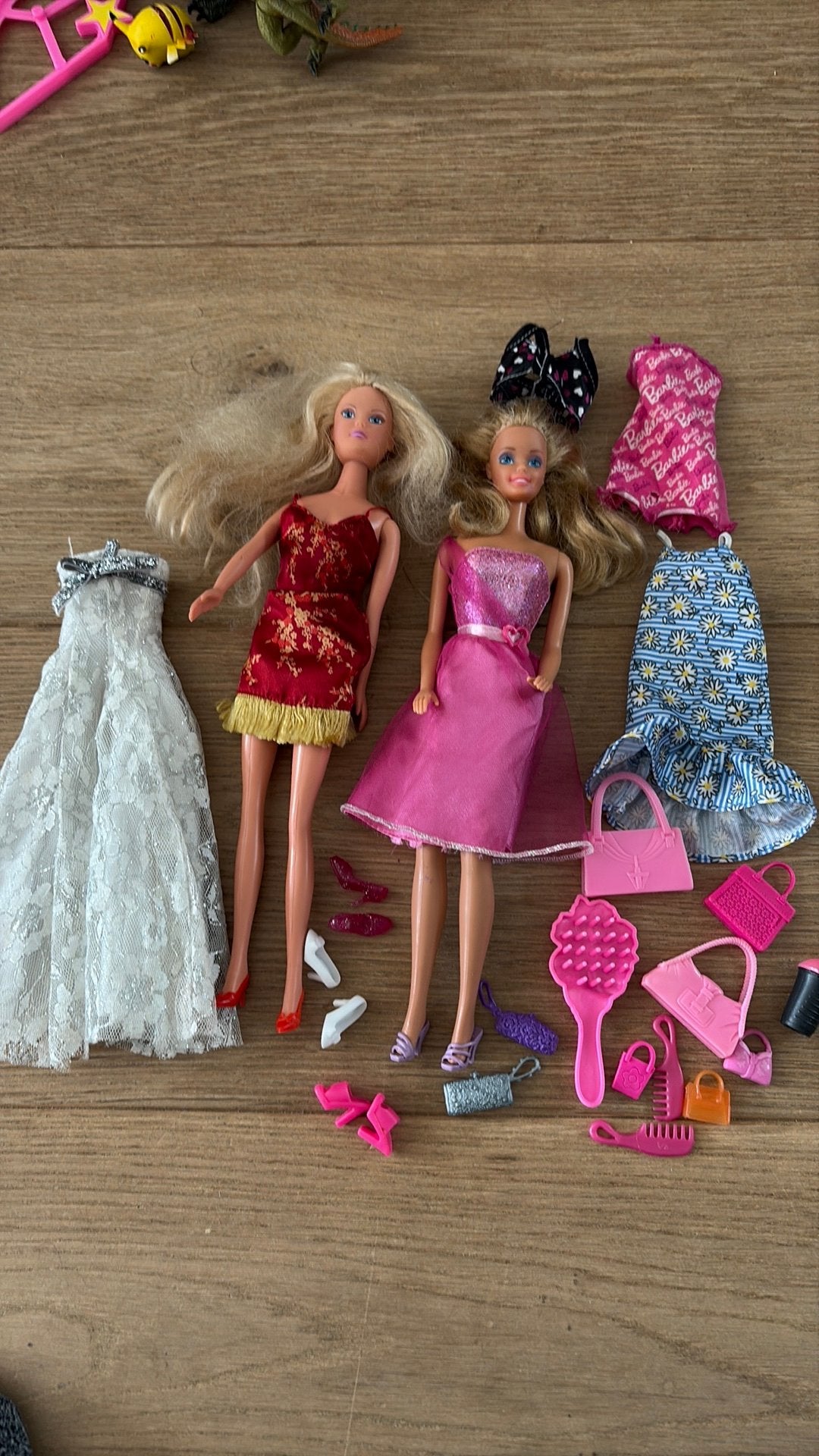 Barbie + accessoires, Enlèvement, Utilisé, Barbie