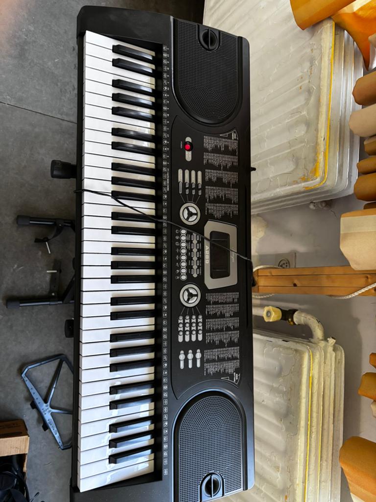 Keyboard, Muziek en Instrumenten, Keyboards, Ophalen, Zo goed als nieuw