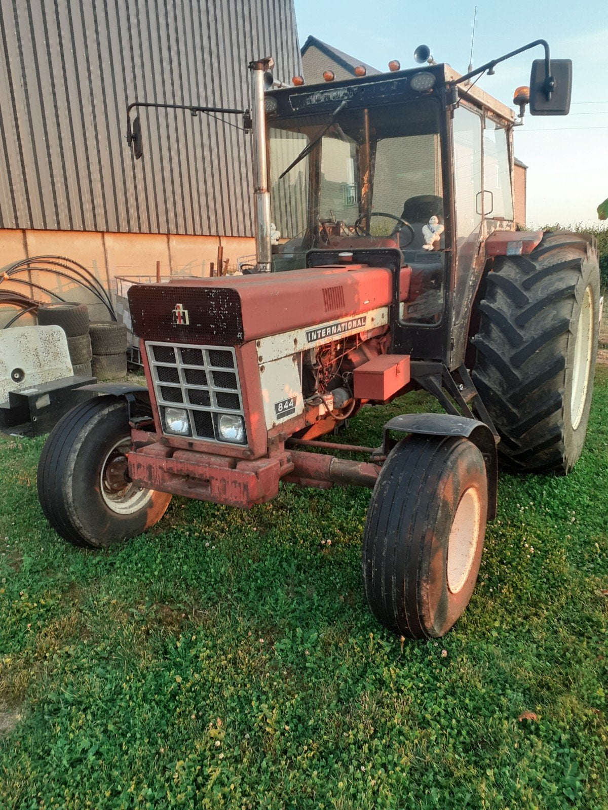 plusieurs tracteurs à vendre, Enlèvement