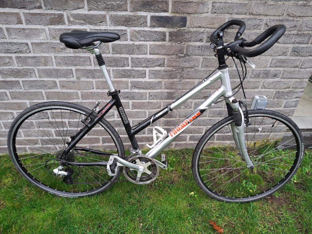 Sportieve damesfiets Thompson, Fietsen en Brommers, Ophalen, Gebruikt, Versnellingen