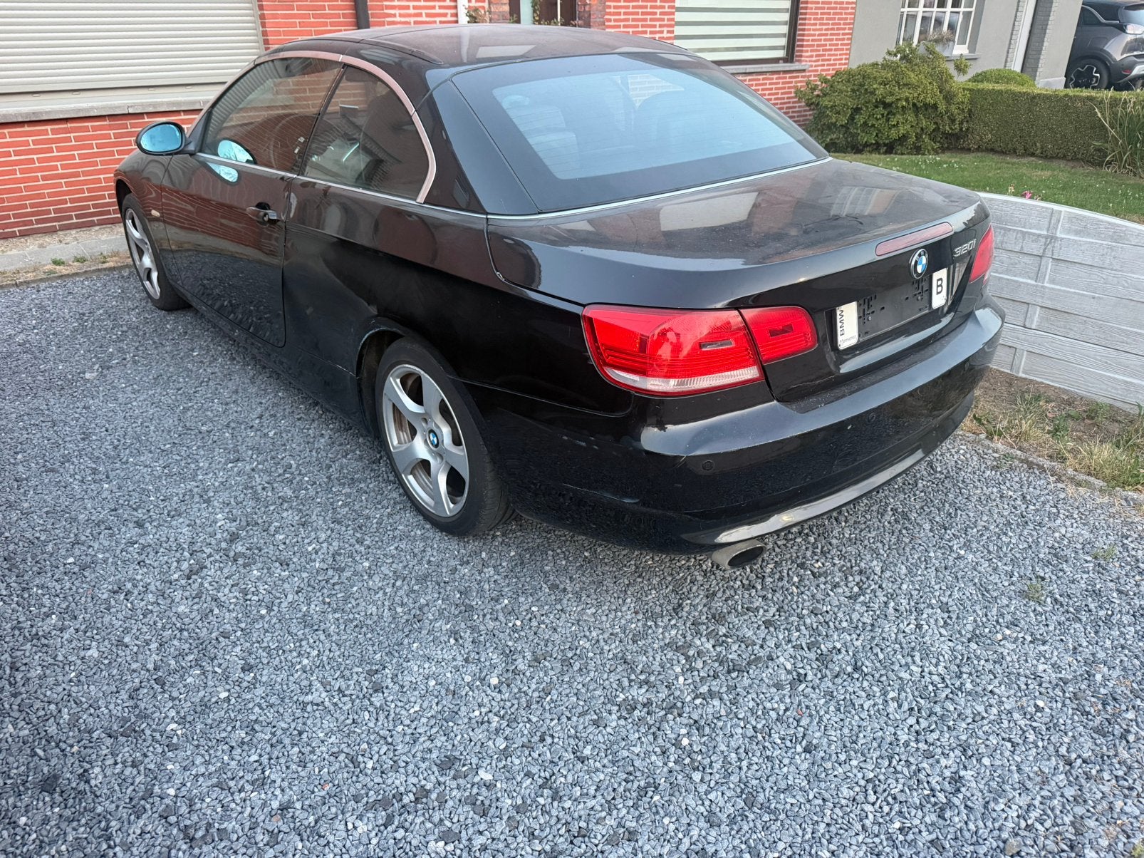 Bmw 320i in goede staat, Auto's, BMW, Zwart, Cabriolet, Zwart, Leder