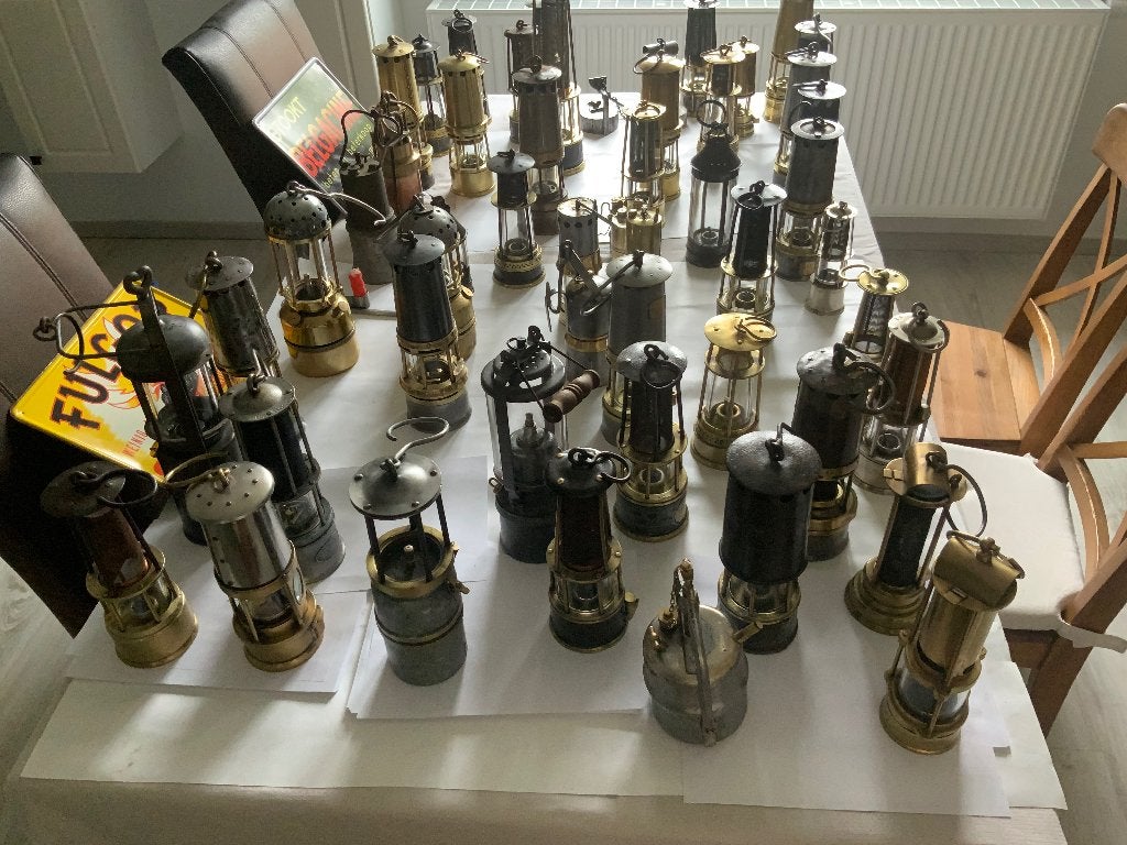 Lampe de mineur, Enlèvement