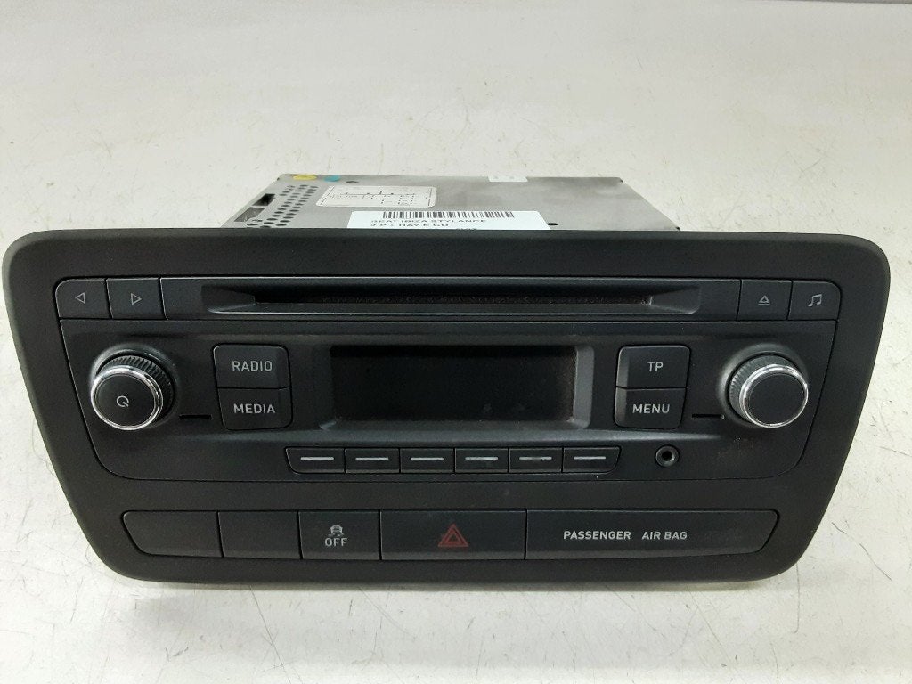 RADIO Seat Ibiza IV SC (6J1) (01-2008/12-2016) (6J0035156), Mevr. I. Hauben, Utilisé, Rue de l'Espoir 34 34
4030  GRIVEGNÉE, BE