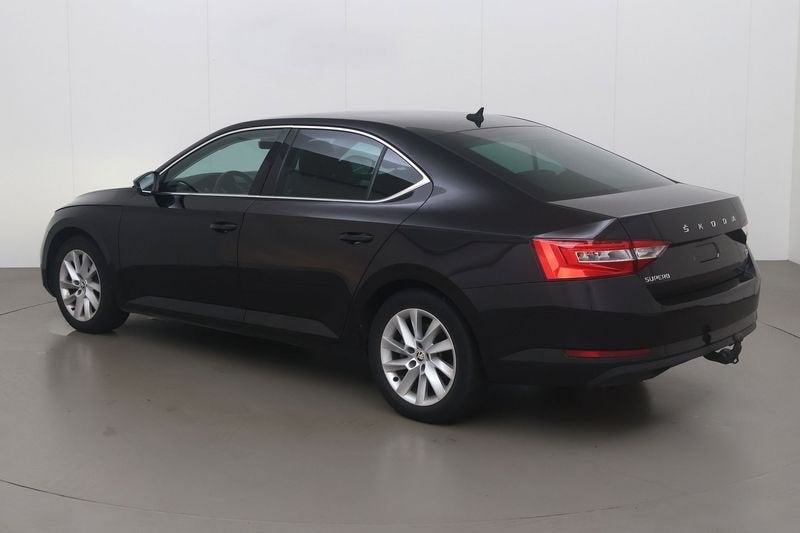 Skoda Superb PHEV 1.4 tsi style dsg 215 AT, Auto's, Automaat, https://public.car-pass.be/vhr/5c175334-0940-4763-9e0d-365bbb7499fb