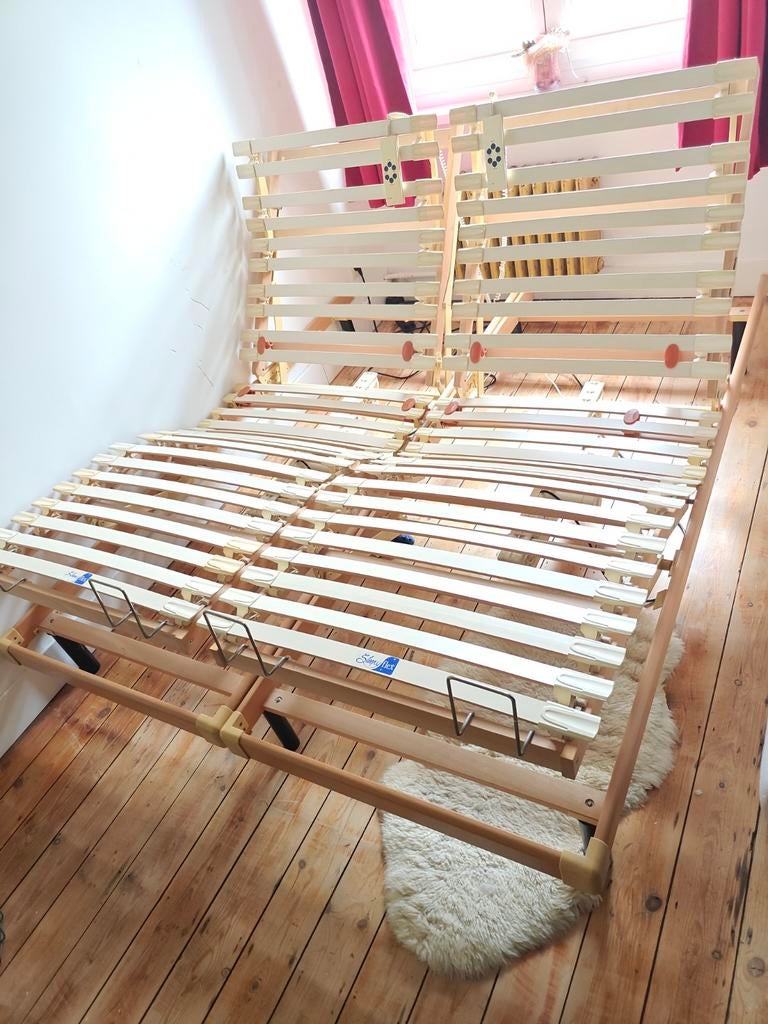 Elektrisch bed, Huis en Inrichting, Slaapkamer | Slaapbanken, Ophalen