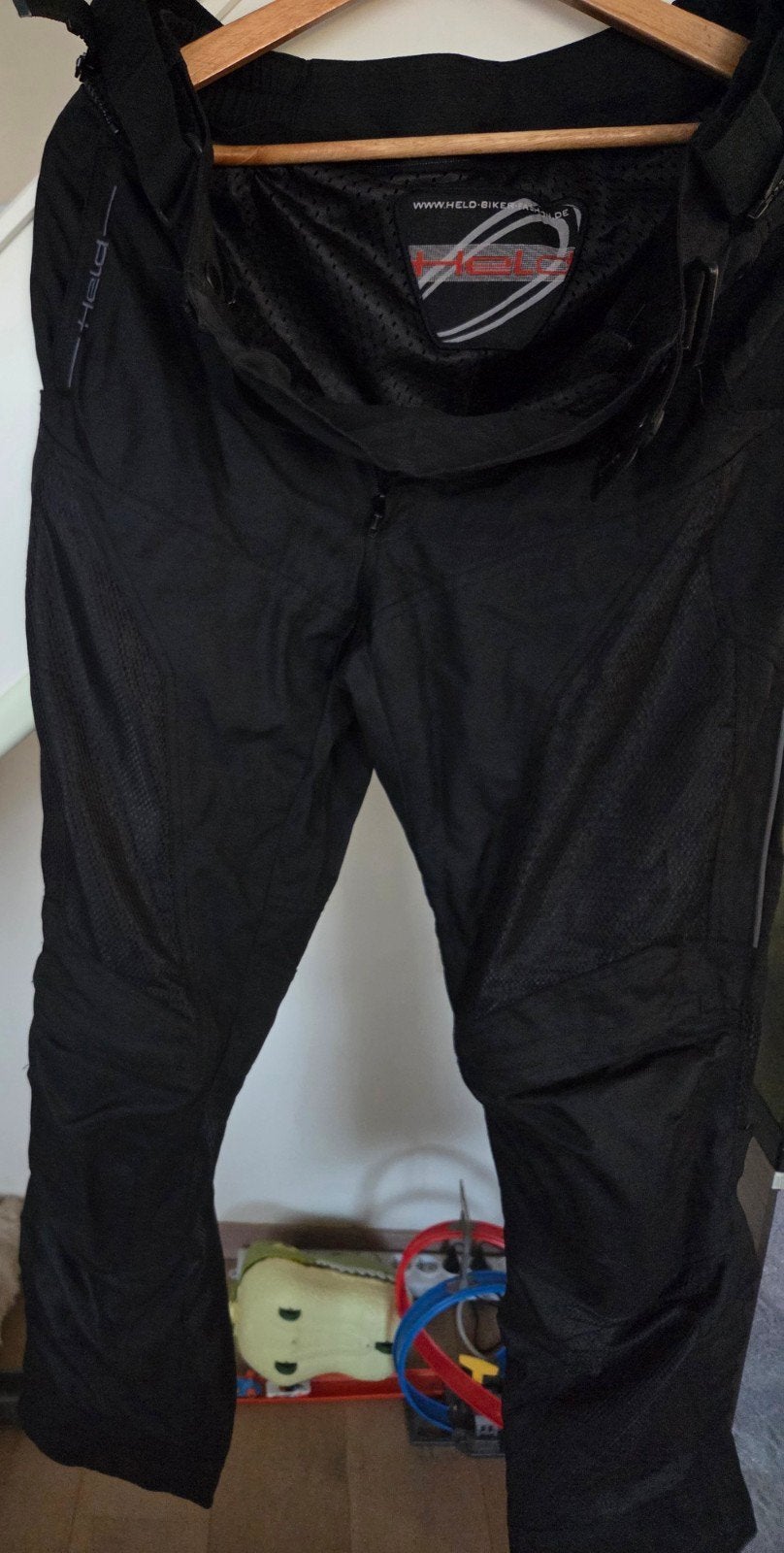 Motorbroek maat M/L, Ophalen