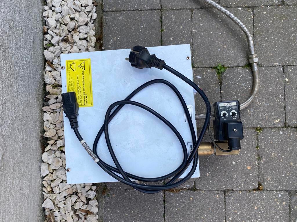 Luchtontvochter compressor, Doe-het-zelf en Bouw, Compressors, Ophalen, Zo goed als nieuw