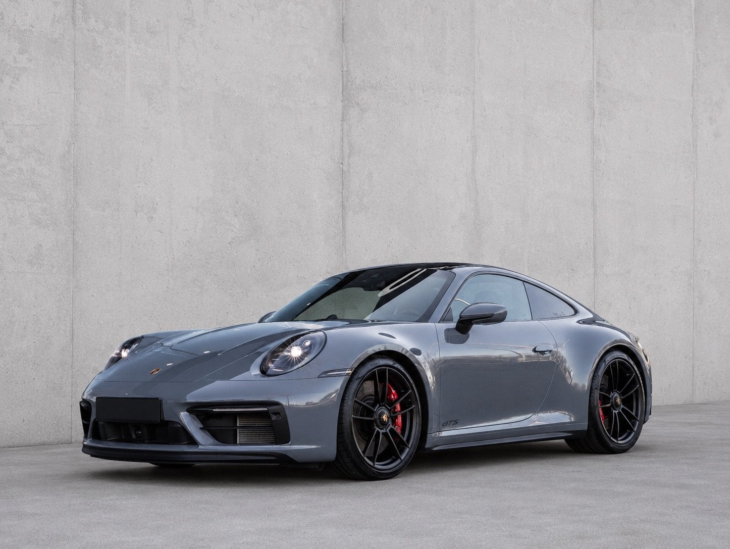 Porsche 992 Carrera 2 GTS Coupé, 2023, Autos, Achat, Noir, 2 portes, Automatique