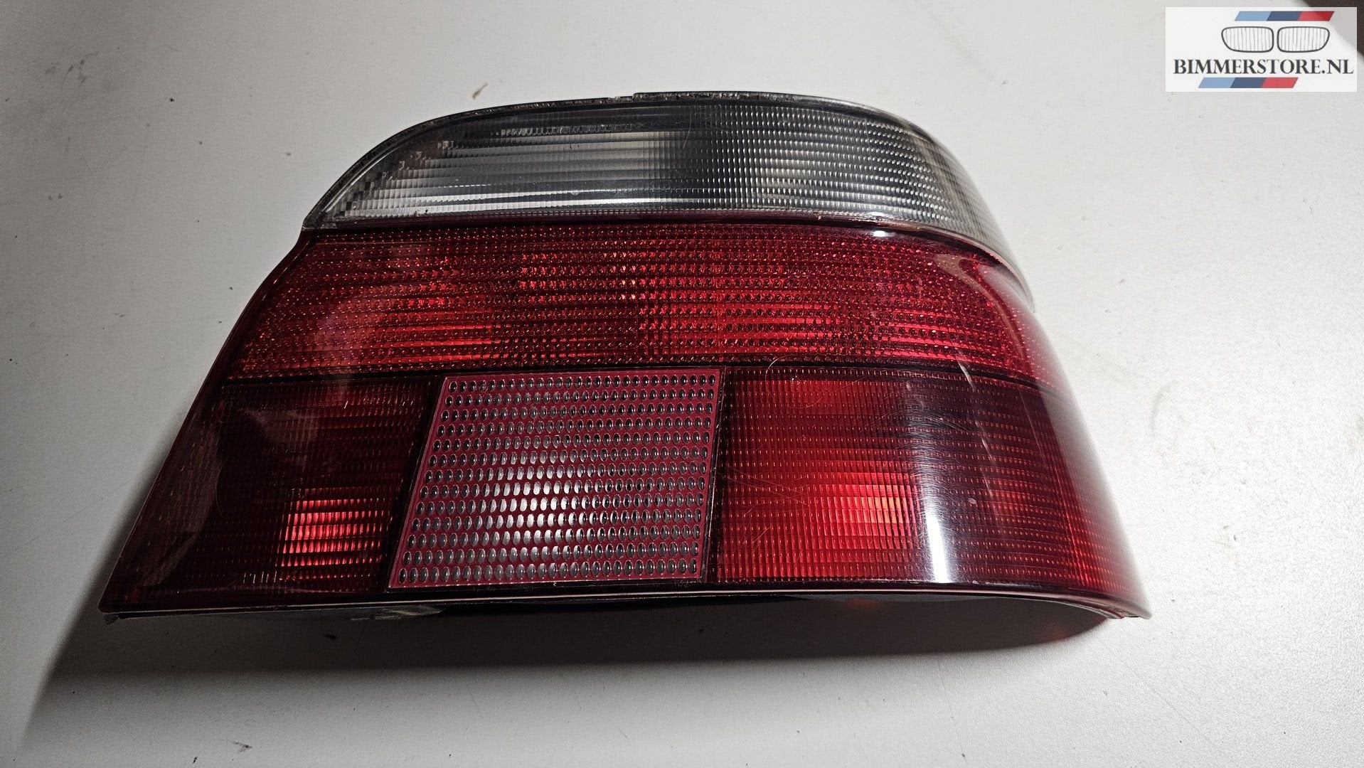 Achterlicht wit / rood rechts BMW 5 serie E39 sedan 63212496, Gebruikt, -, -, Ophalen of Verzenden