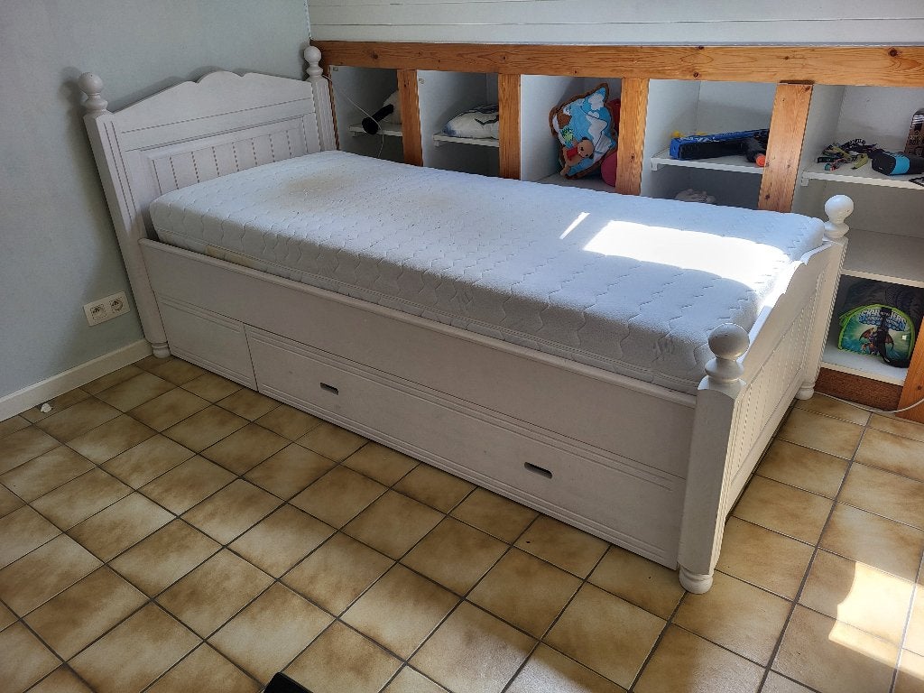 Bed met lade + commode, Ophalen, 70 cm of meer, 100 cm of meer, Zo goed als nieuw