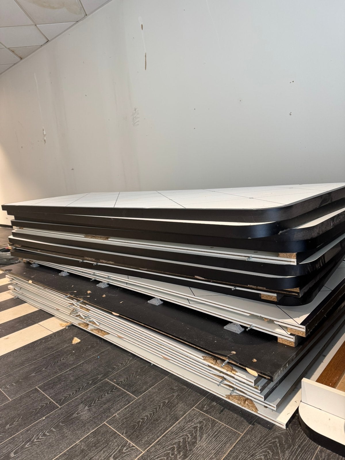 Planche en bois a donner, Enlèvement, Utilisé, Bois