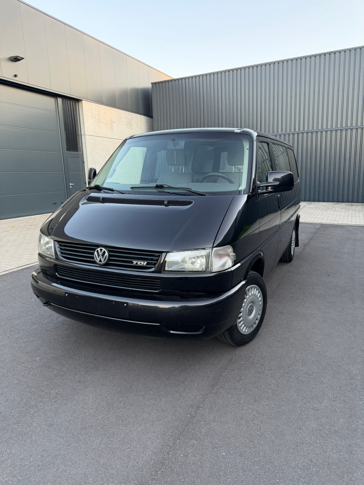 Volkswagen Transporter T4, Autos, 75 kW, 4 portes, Noir, 5 cylindres