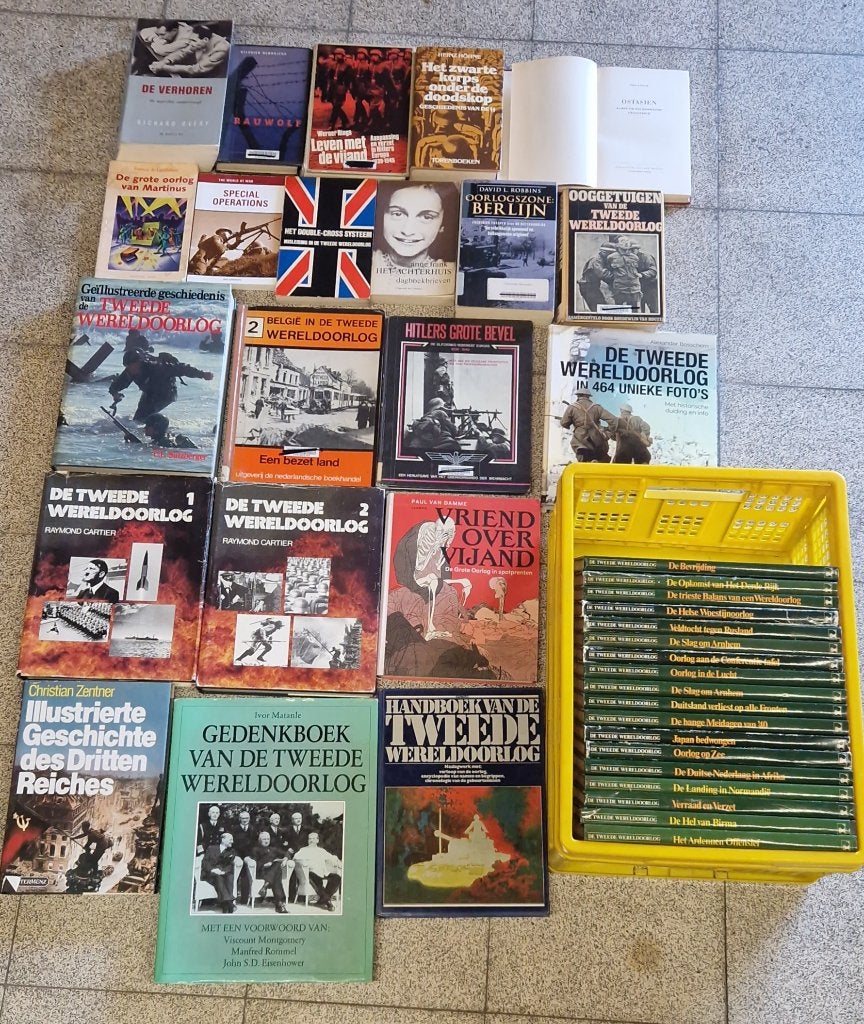 39 boeken tweede wereldoorlog, Boeken, Ophalen, Tweede Wereldoorlog