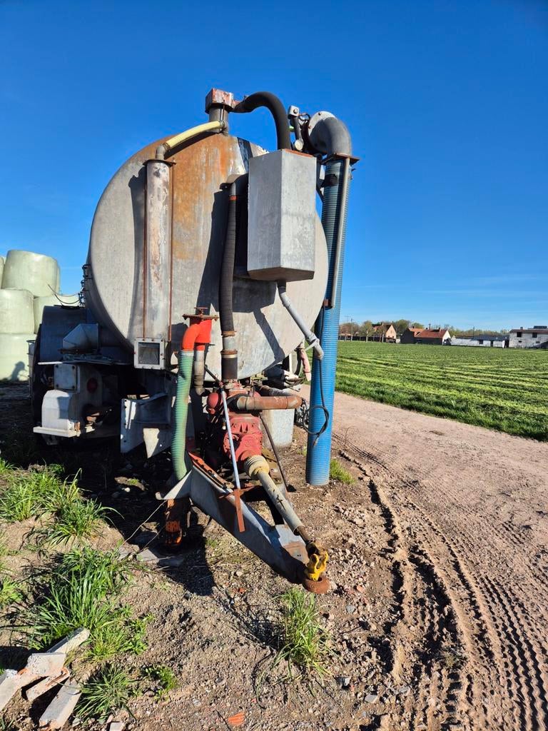 Berton 1 500 litres, Articles professionnels, Enlèvement