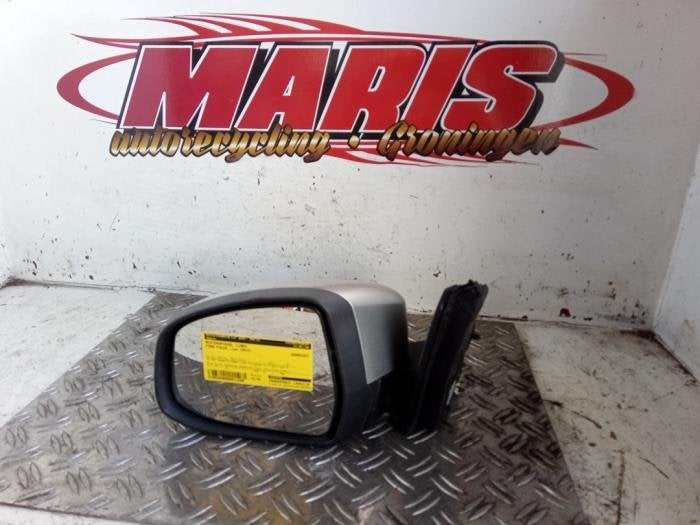 Rétroviseur extérieur gauche d'un Ford Focus, -, -, 3 mois de garantie, -