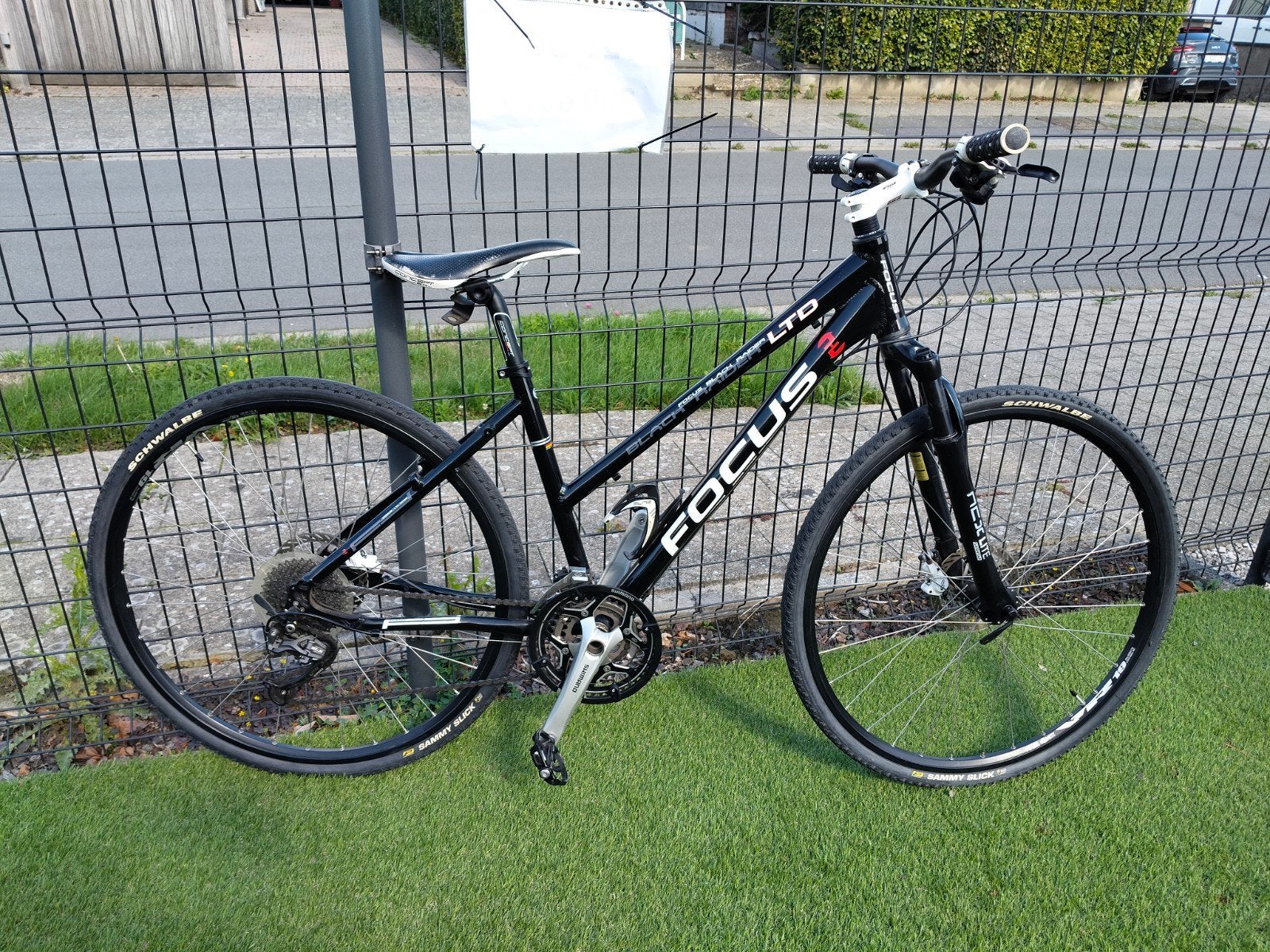 Damesfiets Focus Black Raider LTD, Ophalen