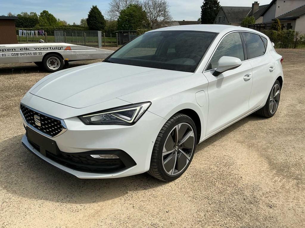 Voiture voyageurs Seat Leon E-hybride 2022, Autos, Achat, Entreprise, Autre carrosserie, Automatique